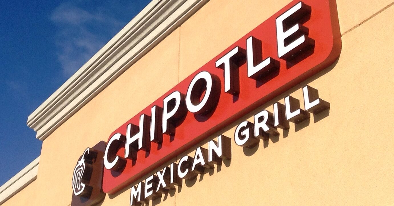 Chipotle Workers in Kansas Are Unionizing